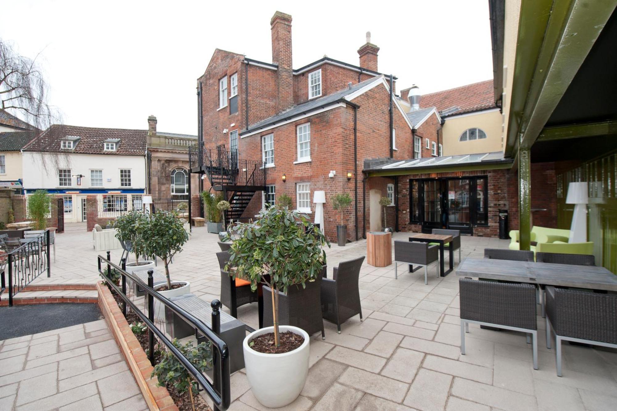 The King'S Head Hotel Wetherspoon Beccles Zewnętrze zdjęcie