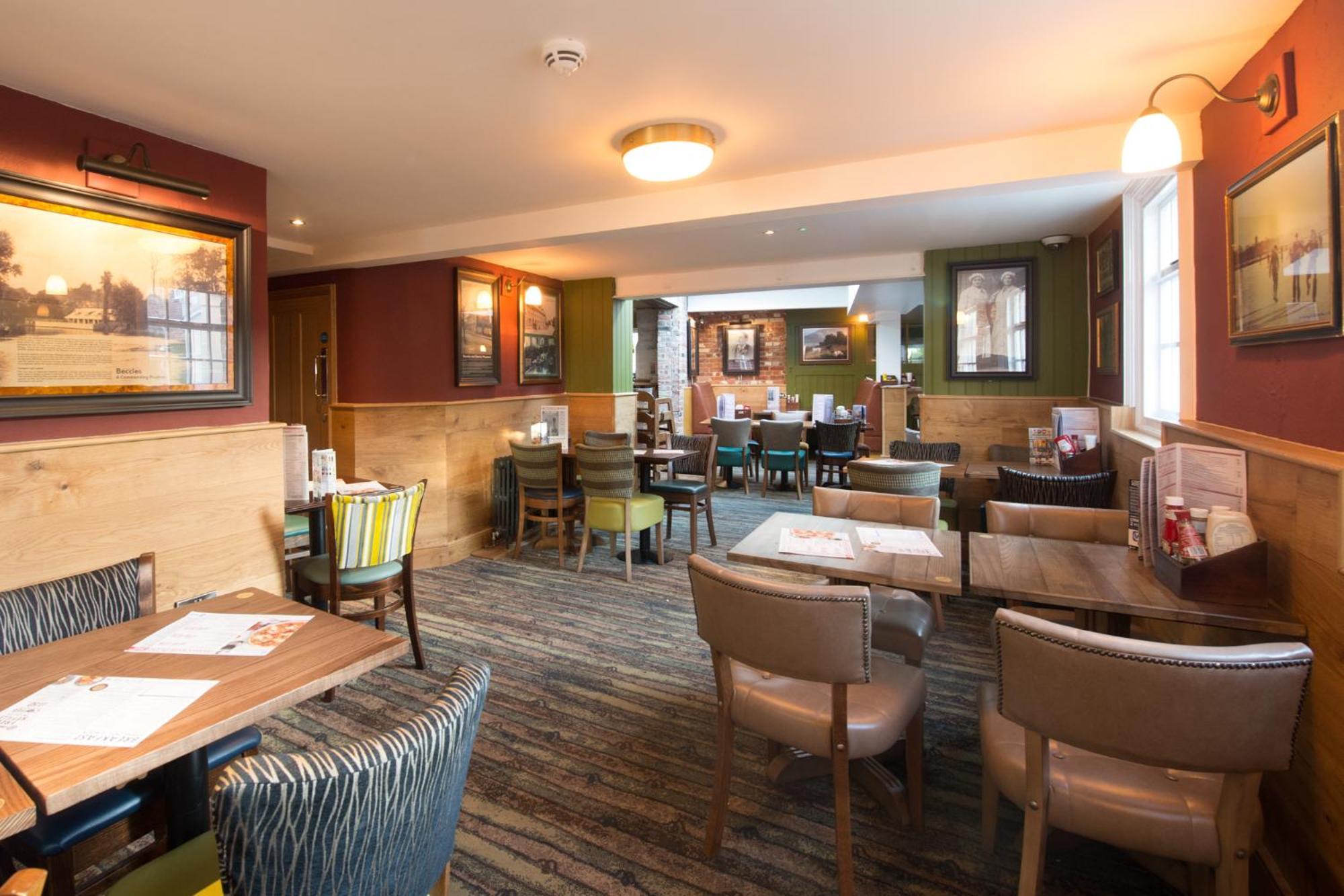 The King'S Head Hotel Wetherspoon Beccles Zewnętrze zdjęcie