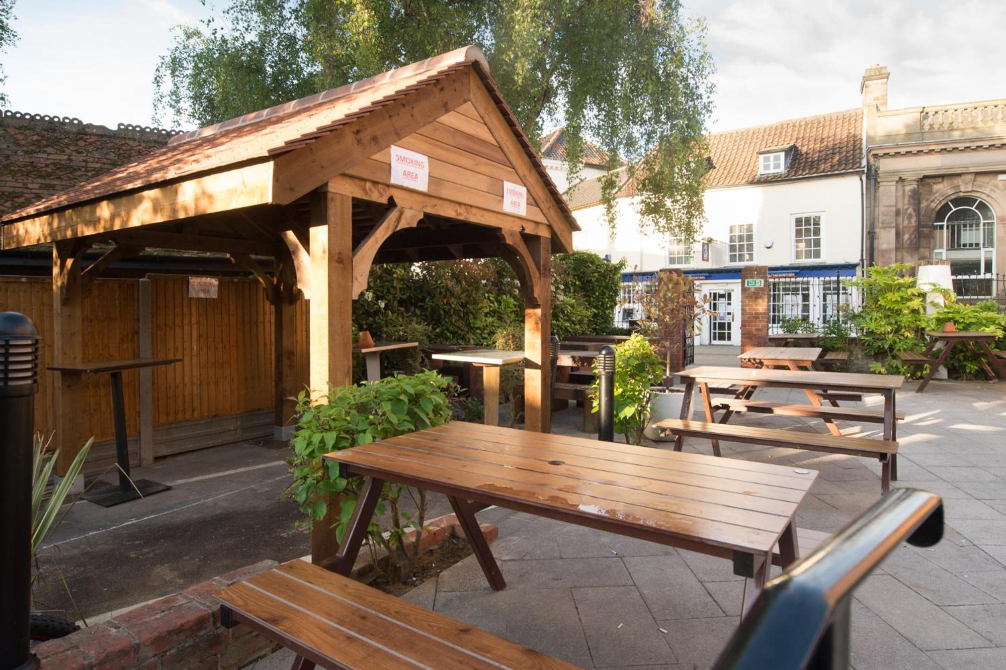The King'S Head Hotel Wetherspoon Beccles Zewnętrze zdjęcie